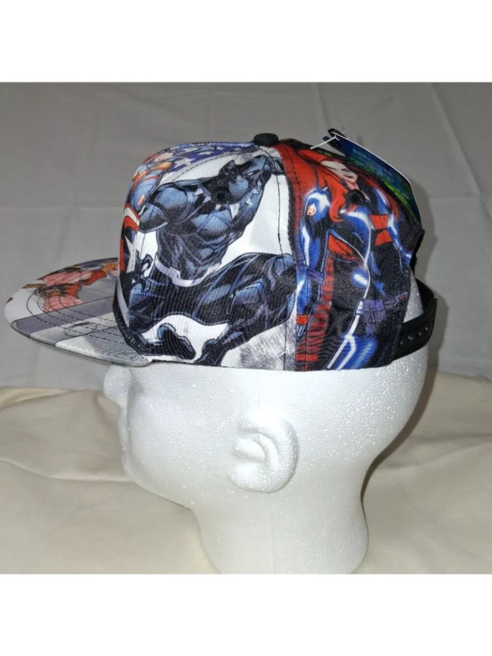 Avengers Marvel Snap-Back Ball Cap Youth OSFM Berkshires Fashion NWT